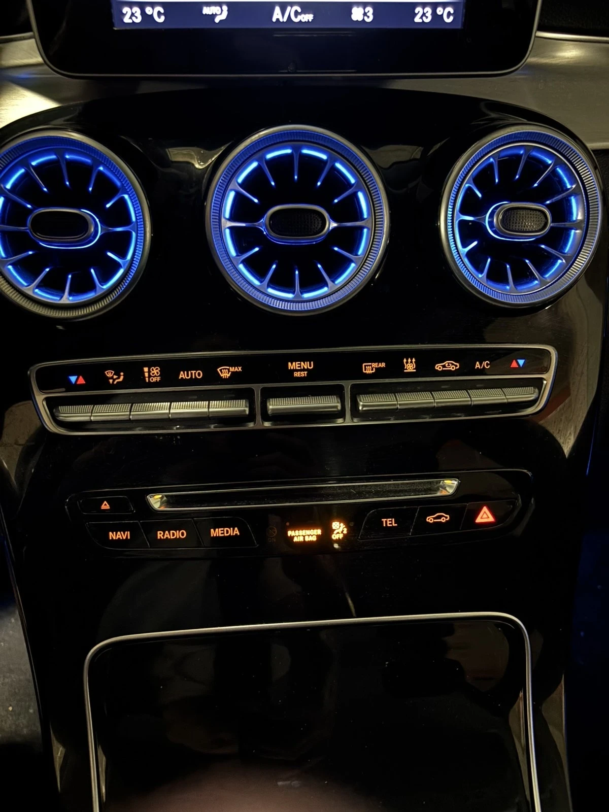 Mercedes-Benz GLC 250 -4MATIC-9G, снимка 8 - Автомобили и джипове - 54095815