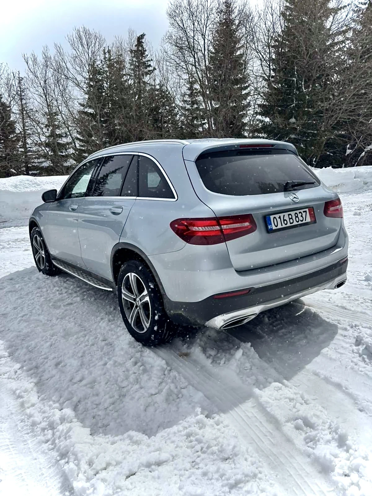 Mercedes-Benz GLC 250 -4MATIC-9G, снимка 3 - Автомобили и джипове - 54095815