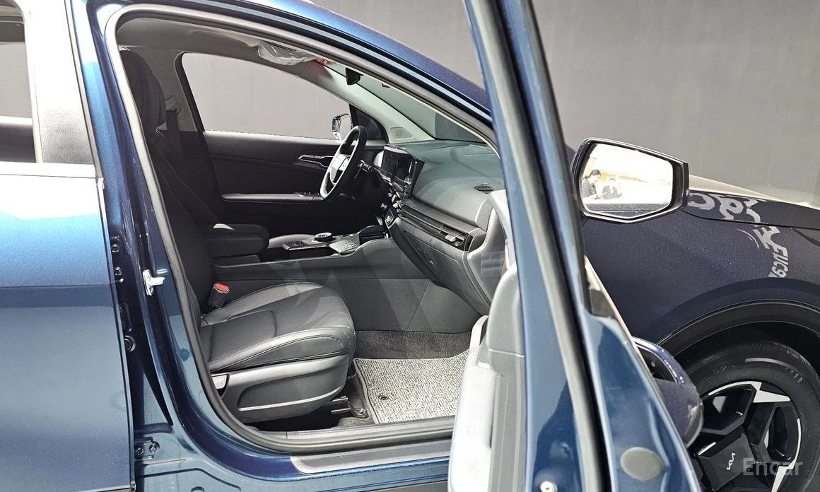 Kia Sportage, снимка 11 - Автомобили и джипове - 54252623