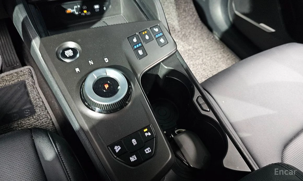 Kia Sportage, снимка 9 - Автомобили и джипове - 54252623