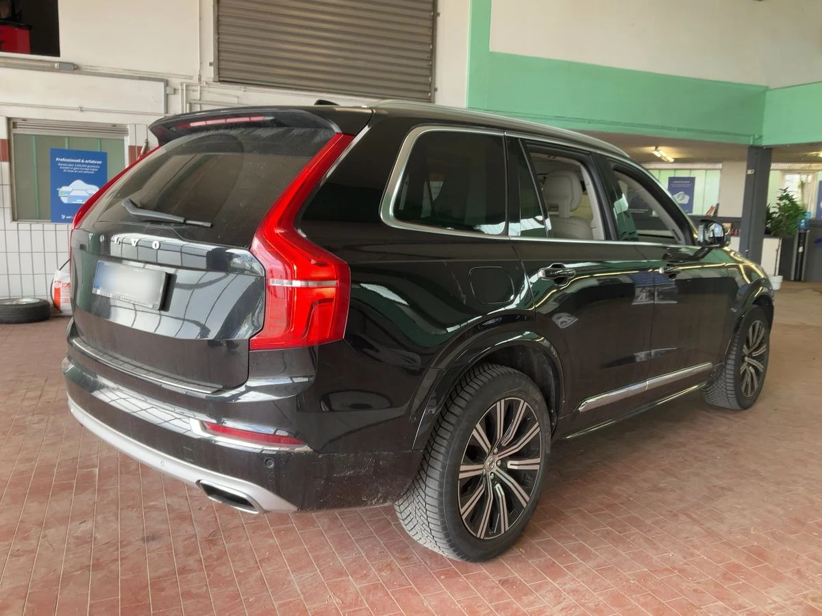 Volvo Xc90 T6 Inscription - B&W / Масаж/обдух/Пано/360, снимка 3 - Автомобили и джипове - 54662958