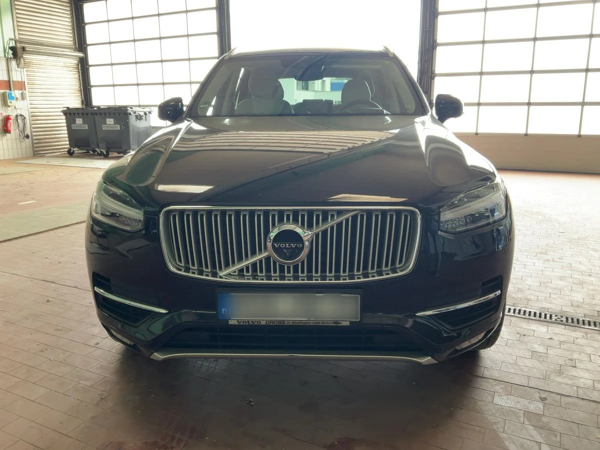 Volvo Xc90 T6 Inscription - B&W / Масаж/обдух/Пано/360, снимка 8 - Автомобили и джипове - 54662958
