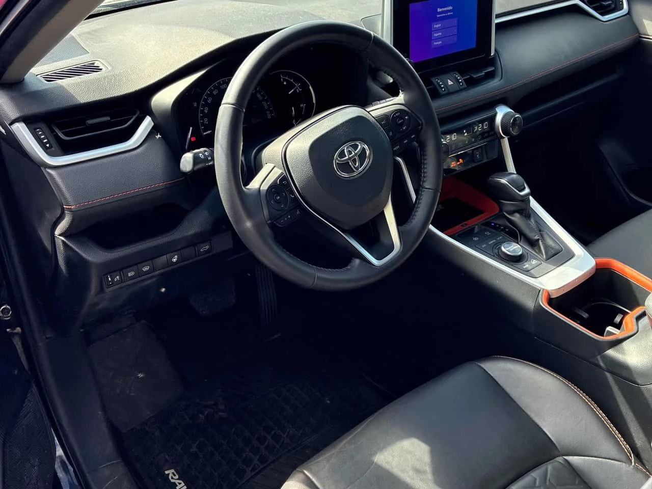 Toyota Rav4 * Trail * CARFAX * ОПЦИЯ ЗА ФИНАНСИРАНЕ , снимка 5 - Автомобили и джипове - 55508617