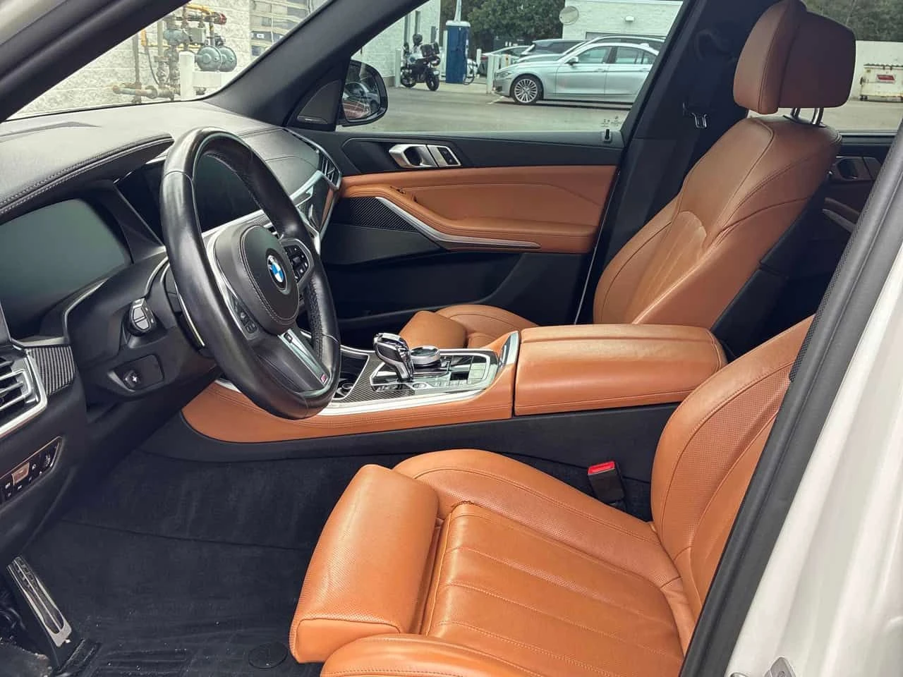 BMW X5 xDrive40i M SPORT | ГЛАВНО ПРЕДСТАВИТЕЛСТВО НА BMW, снимка 8 - Автомобили и джипове - 55621506