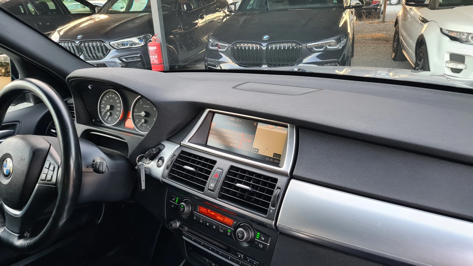 BMW X5 SWISS-30SD, снимка 11 - Автомобили и джипове - 55954843
