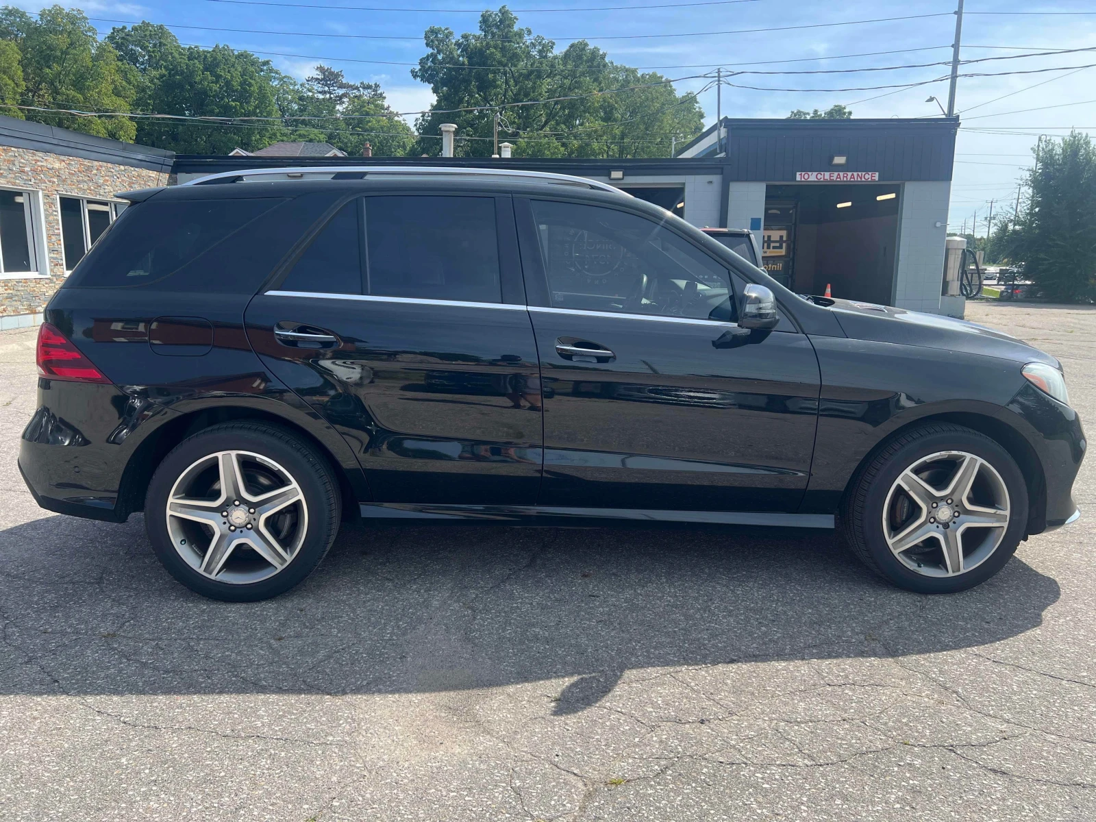 Mercedes-Benz GLE 350  * CARFAX * ОПЦИЯ ЗА ФИНАНСИРАНЕ, снимка 3 - Автомобили и джипове - 56012233