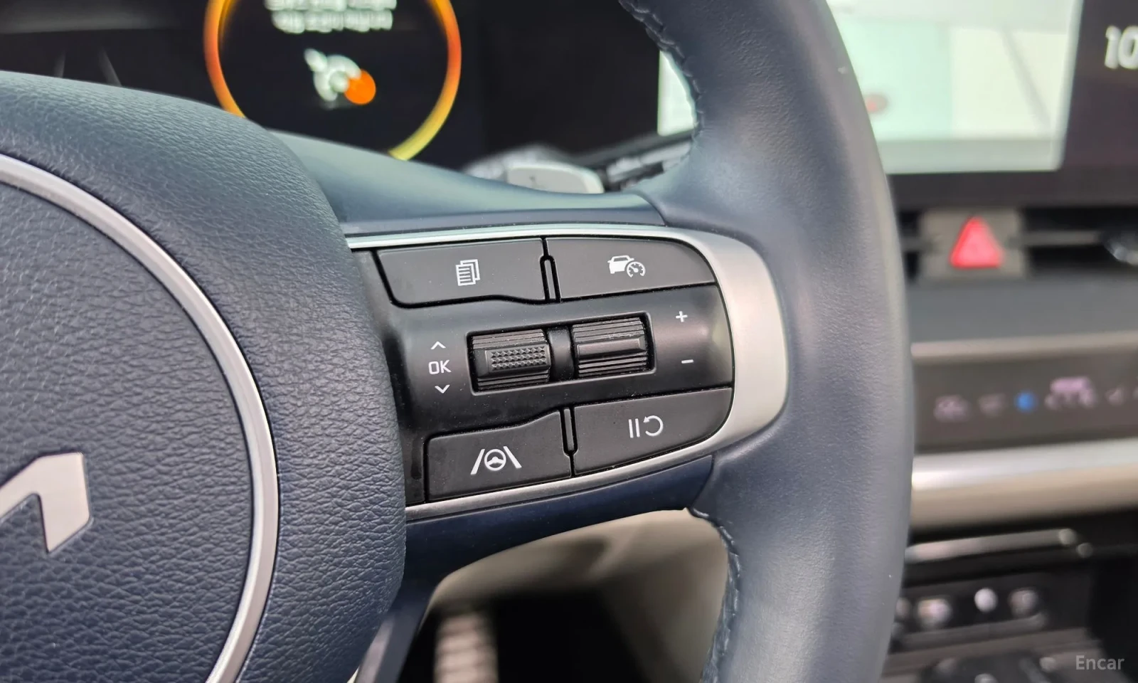 Kia Sportage Nobleless\TOP Cena\Full extri, снимка 16 - Автомобили и джипове - 56326288