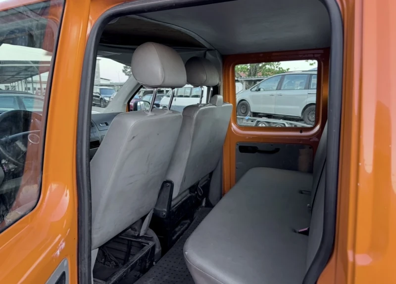 VW T5 1.9 TDI / 5+ 1, снимка 7 - Бусове и автобуси - 51312170