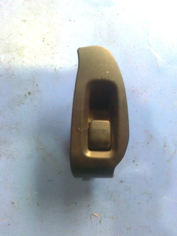 копче ел стъкло Субару Аутбек 02г. (6) 