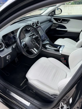 Mercedes-Benz C 220 AMG LINE/MildHYBRID/9G/360КАМЕРИ/DIGITALLIGHT, снимка 10