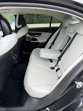 Mercedes-Benz C 220 AMG LINE/MildHYBRID/9G/360КАМЕРИ/DIGITALLIGHT, снимка 12
