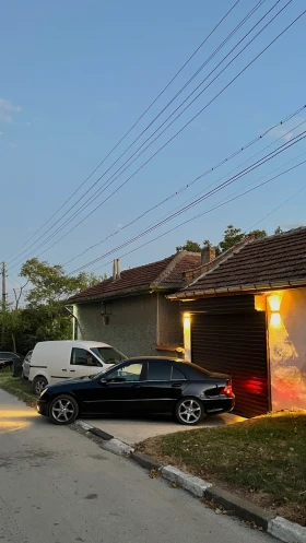 Mercedes-Benz C 200 AMG/Alcantara/CarPlay/АВТОМАТ, снимка 3