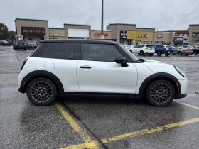 Mini Cooper s ПОДГРЕВ* HEAD-UP* CARPLAY* PANO* М.ТОЧКА* , снимка 4