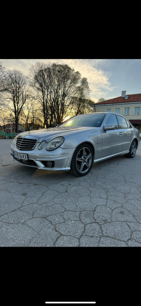  Mercedes-Benz E 55 A...