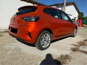 Renault Clio Всички екстри, снимка 5