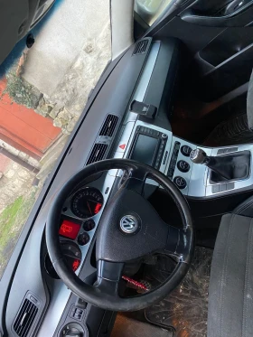 VW Passat TDI 4x4 - 1750 € / 3422.70 лв. - 82066021 5