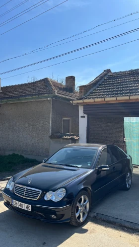 Mercedes-Benz C 200 AMG/Alcantara/CarPlay/АВТОМАТ - 8200 € / 16037.81 лв. - 48939555 6