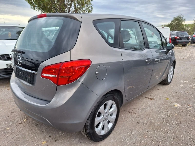 Opel Meriva 1.4 GAZ INJEKCI, снимка 4 - Автомобили и джипове - 42805544