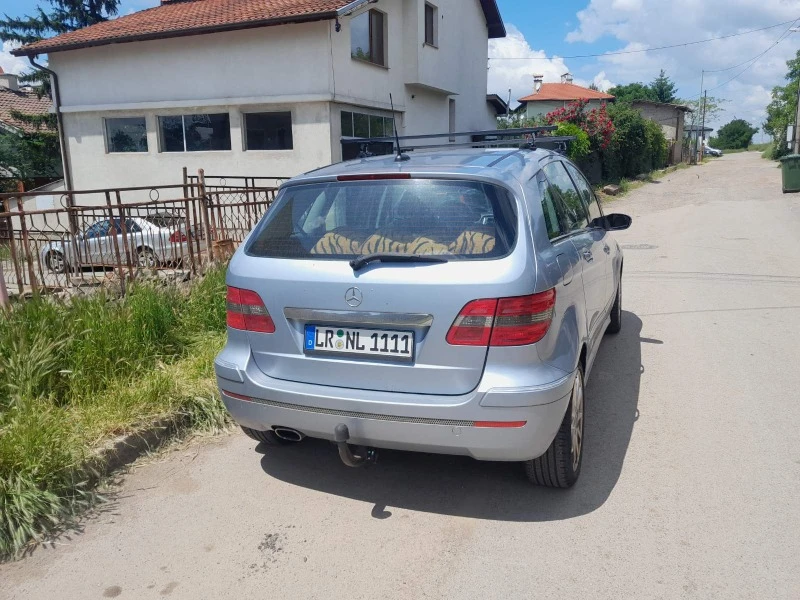 Mercedes-Benz B 180 CDI, снимка 5 - Автомобили и джипове - 49598721