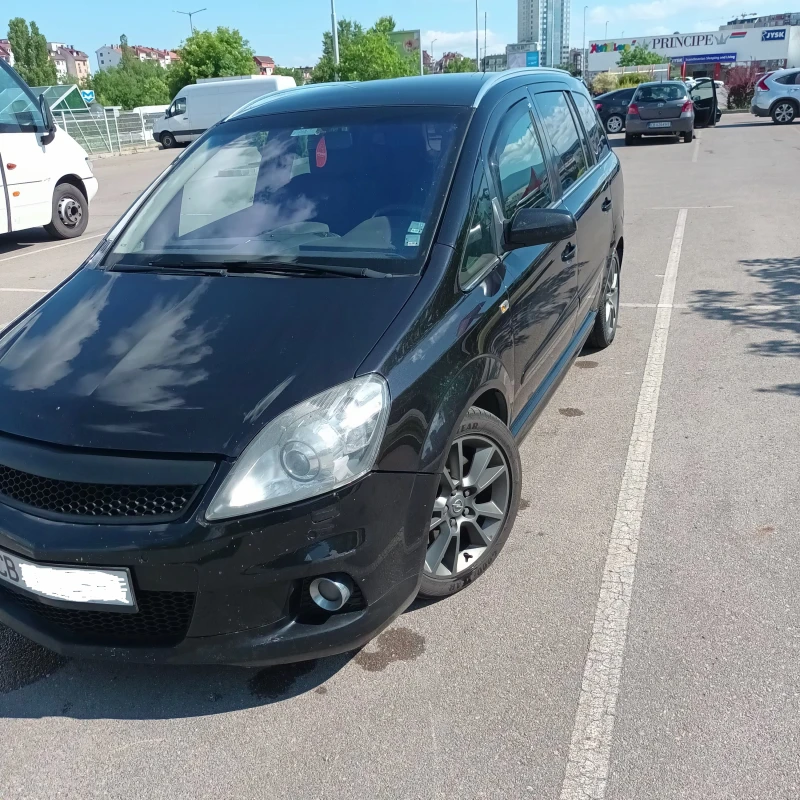 Opel Zafira, снимка 13 - Автомобили и джипове - 49120619