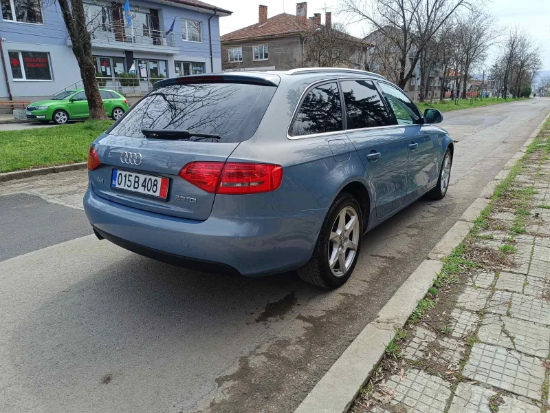 Audi A4 2.0 TDI/143к.с., 6 скорости , снимка 5 - Автомобили и джипове - 47548485