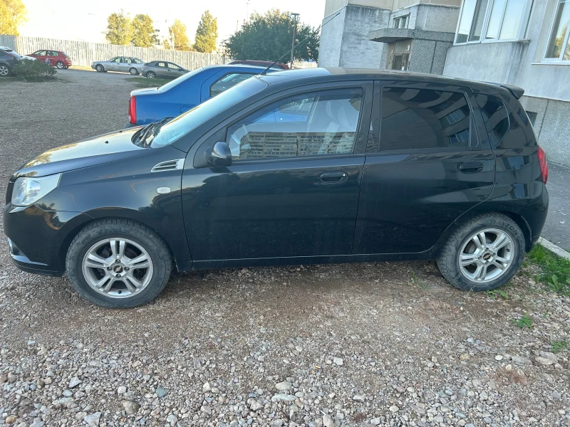 Chevrolet Aveo, снимка 3 - Автомобили и джипове - 47642230