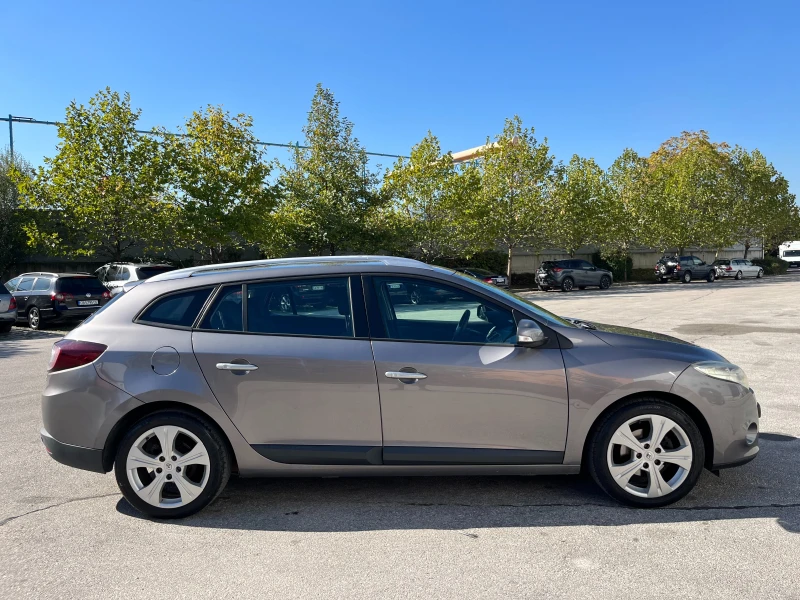 Renault Megane 1.4i 131к.с. , снимка 5 - Автомобили и джипове - 47702023