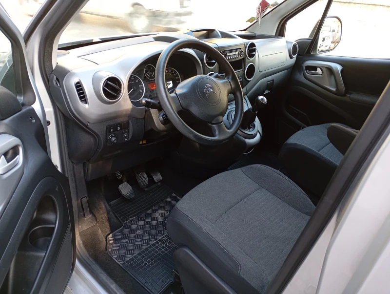 Citroen Berlingo 1.6BlueHdi EU6 7места, снимка 4 - Автомобили и джипове - 49515996