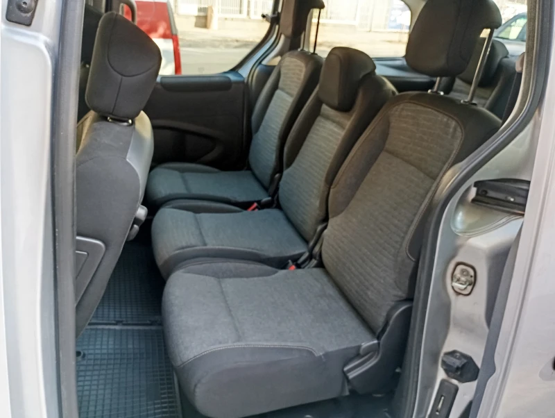 Citroen Berlingo 1.6BlueHdi EU6 7места, снимка 6 - Автомобили и джипове - 49515996