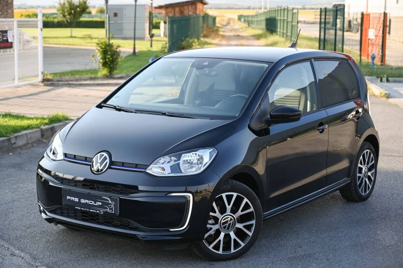 VW Up Гаранция до 2029г.* Ambient light * 9300км, снимка 1 - Автомобили и джипове - 48076248