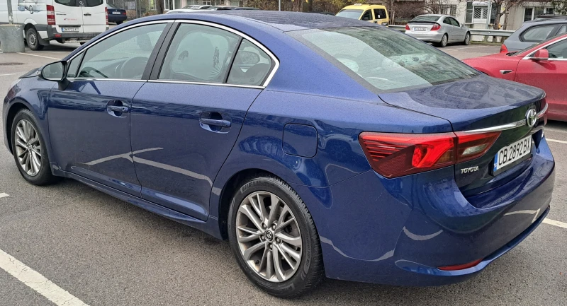 Toyota Avensis d4d 2.0, снимка 6 - Автомобили и джипове - 52594704