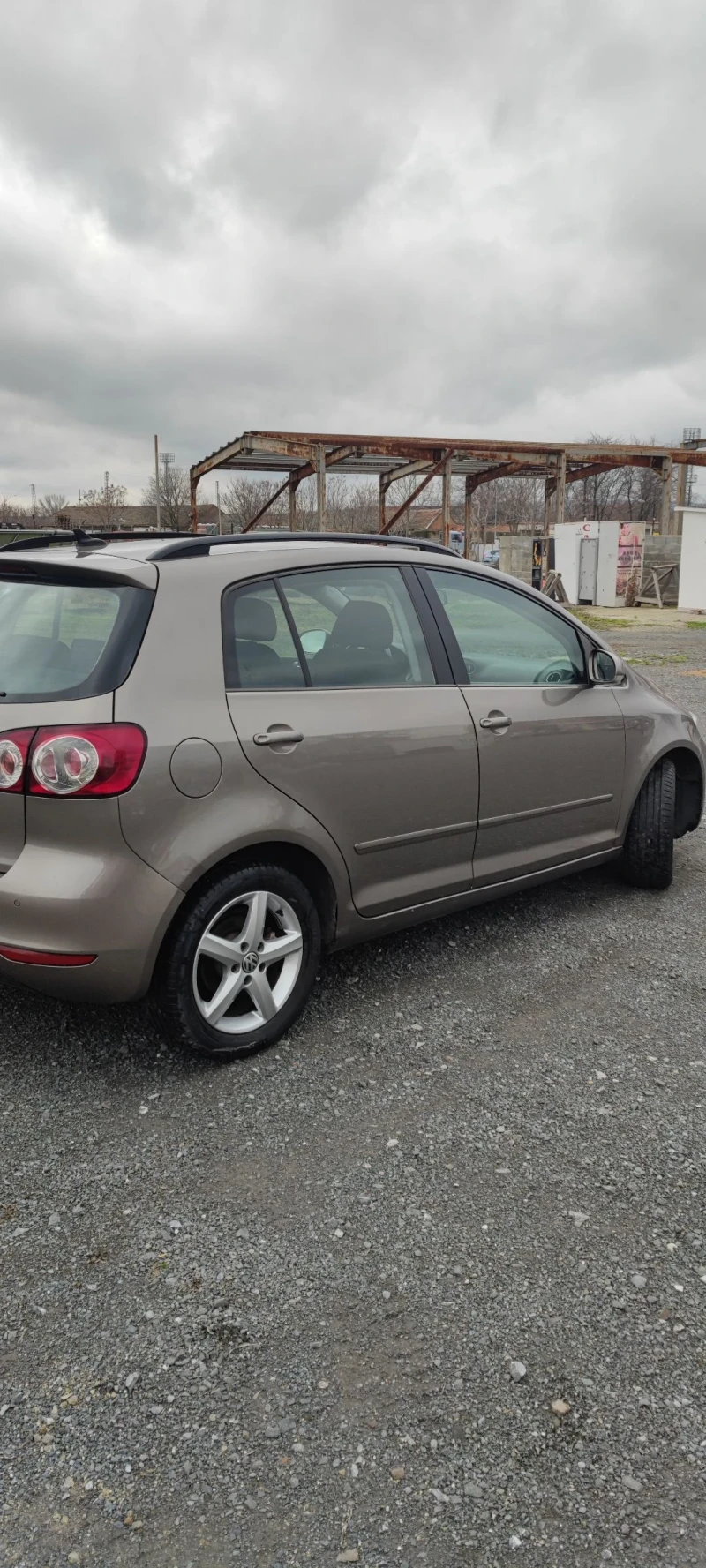 VW Golf Plus Exclusive, снимка 5 - Автомобили и джипове - 53447576