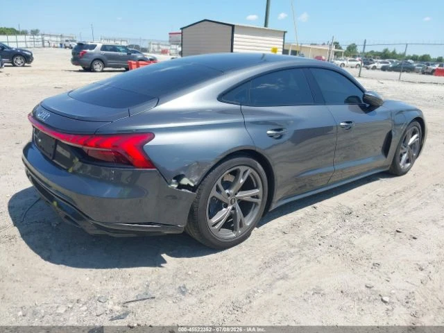 Audi E-Tron GT PREMIUM PLUS QUATTRO* ПОДГРЕВ* ОБДУХВАНЕ* 360* ПАН, снимка 4 - Автомобили и джипове - 55703636