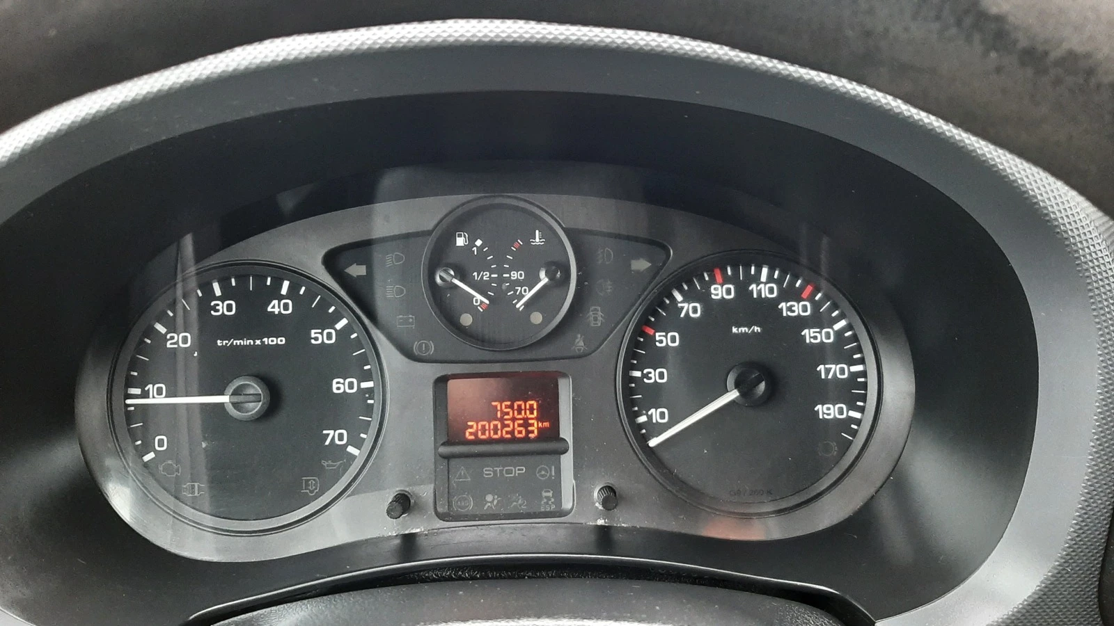 Peugeot Partner 1.6i | Mobile.bg   12