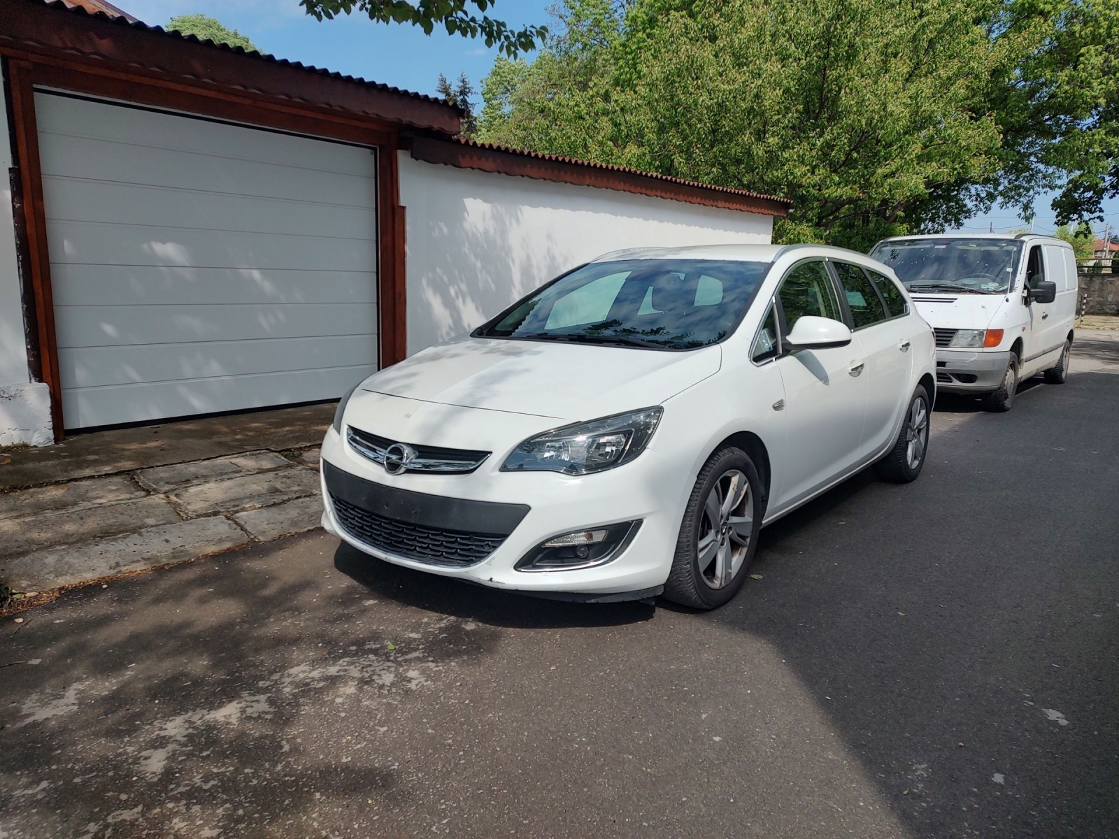 Opel Astra 1.4 БЕНЗИН/ГАЗОВ ИНЖЕКЦИОН ФАБРИЧЕН  - изображение 1