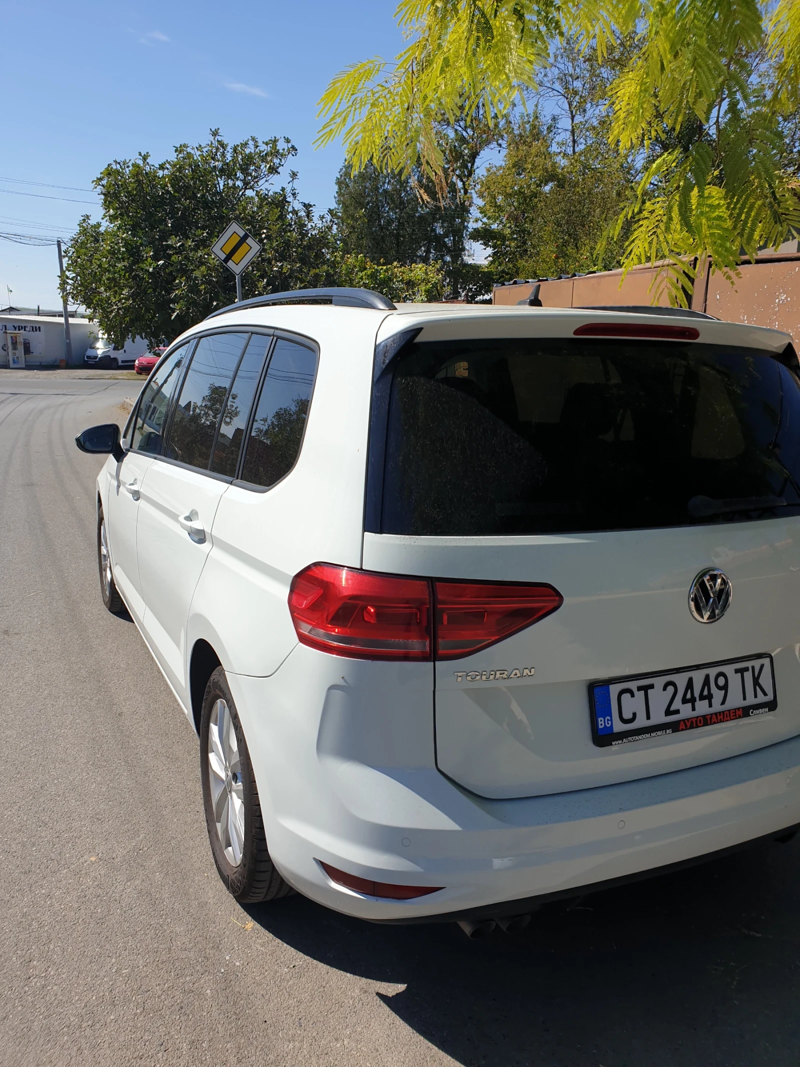 VW Touran  - изображение 3