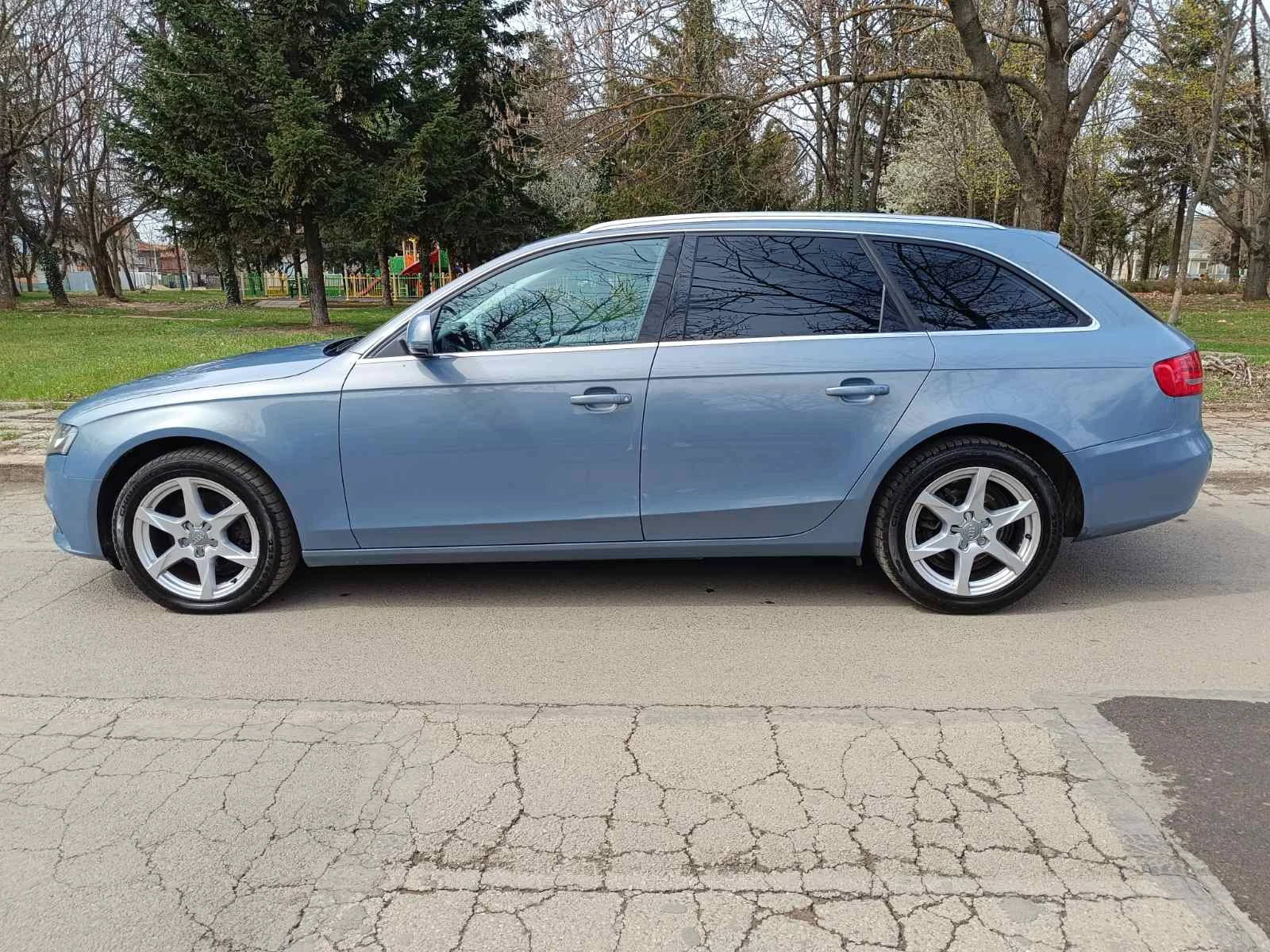 Audi A4 2.0 TDI/143к.с., 6 скорости  - изображение 8