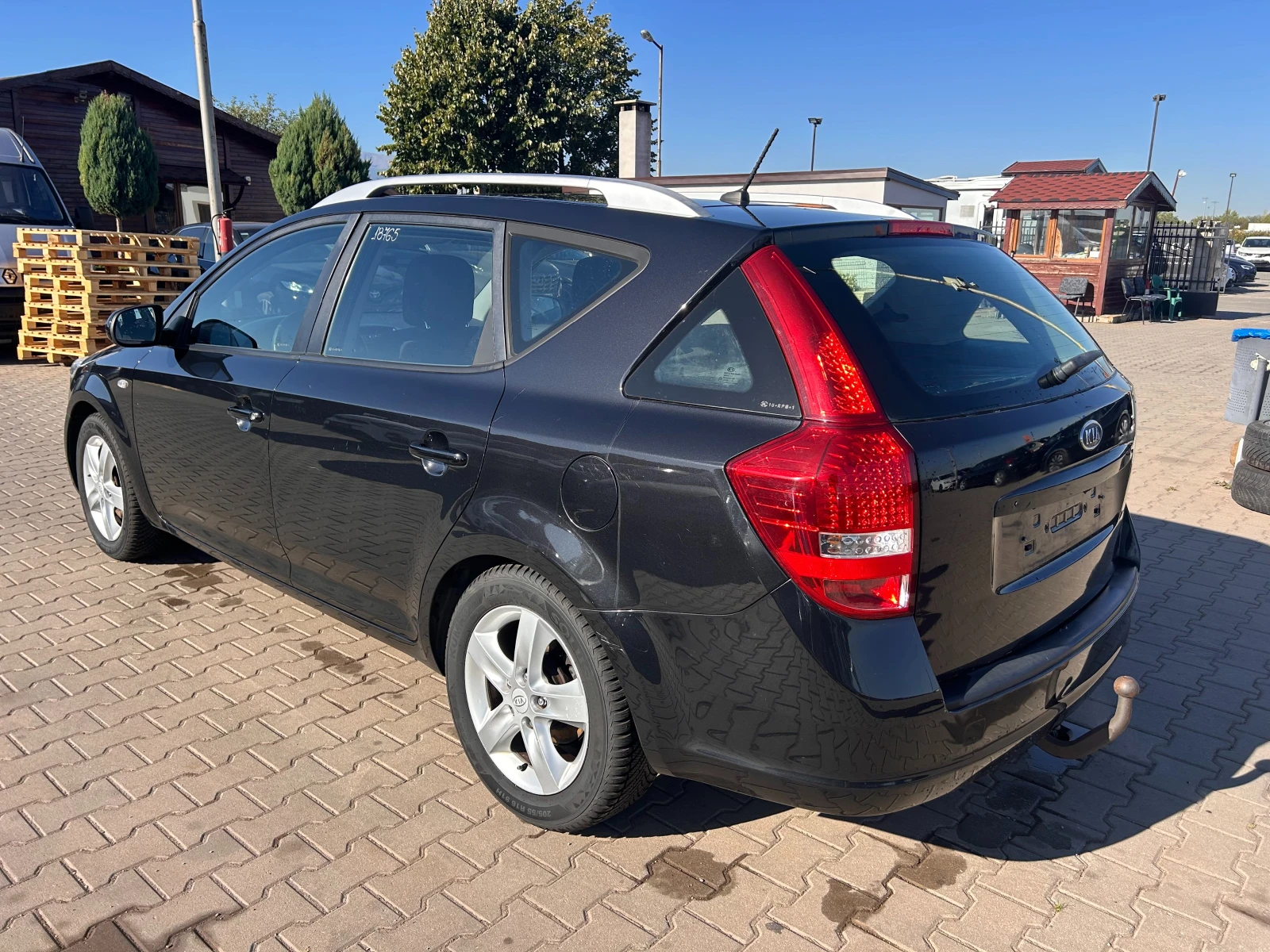 Kia Ceed 1.4i NAVI EURO 5 - изображение 8