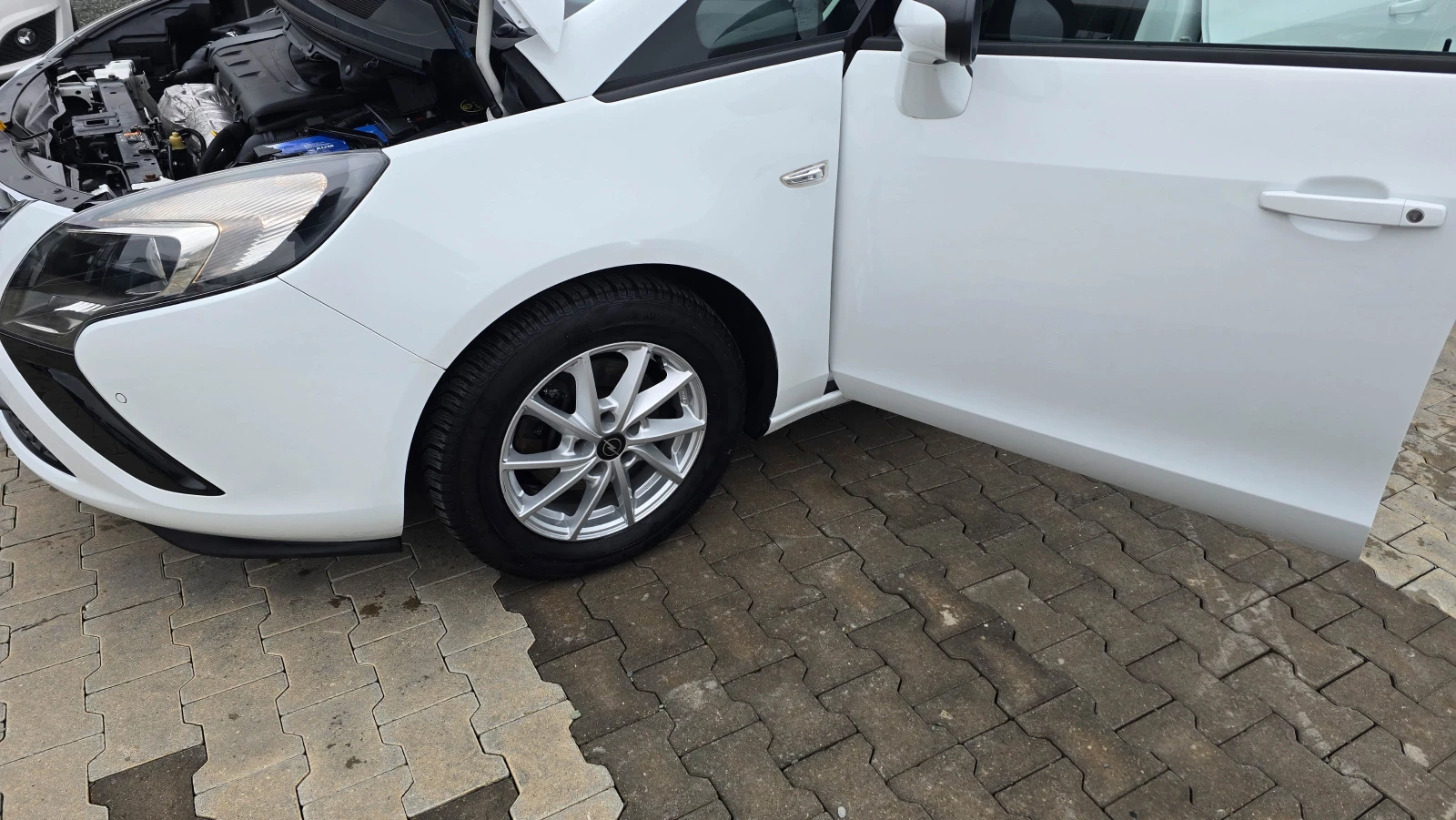 Opel Zafira 2.0* 131��* ��������* 7����� | Mobile.bg � ����������� 16