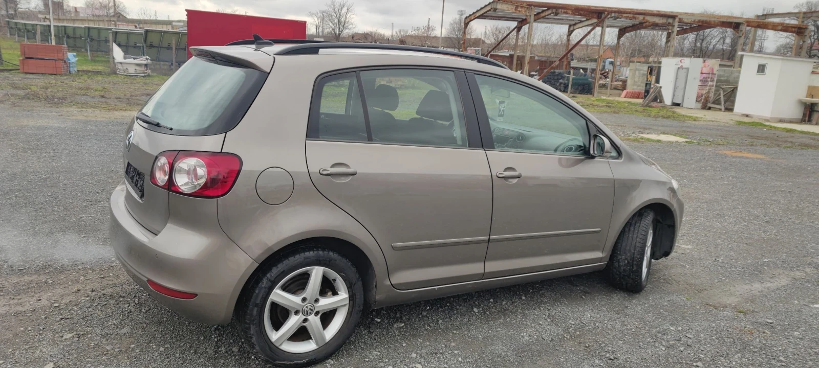 VW Golf Plus Exclusive - изображение 4