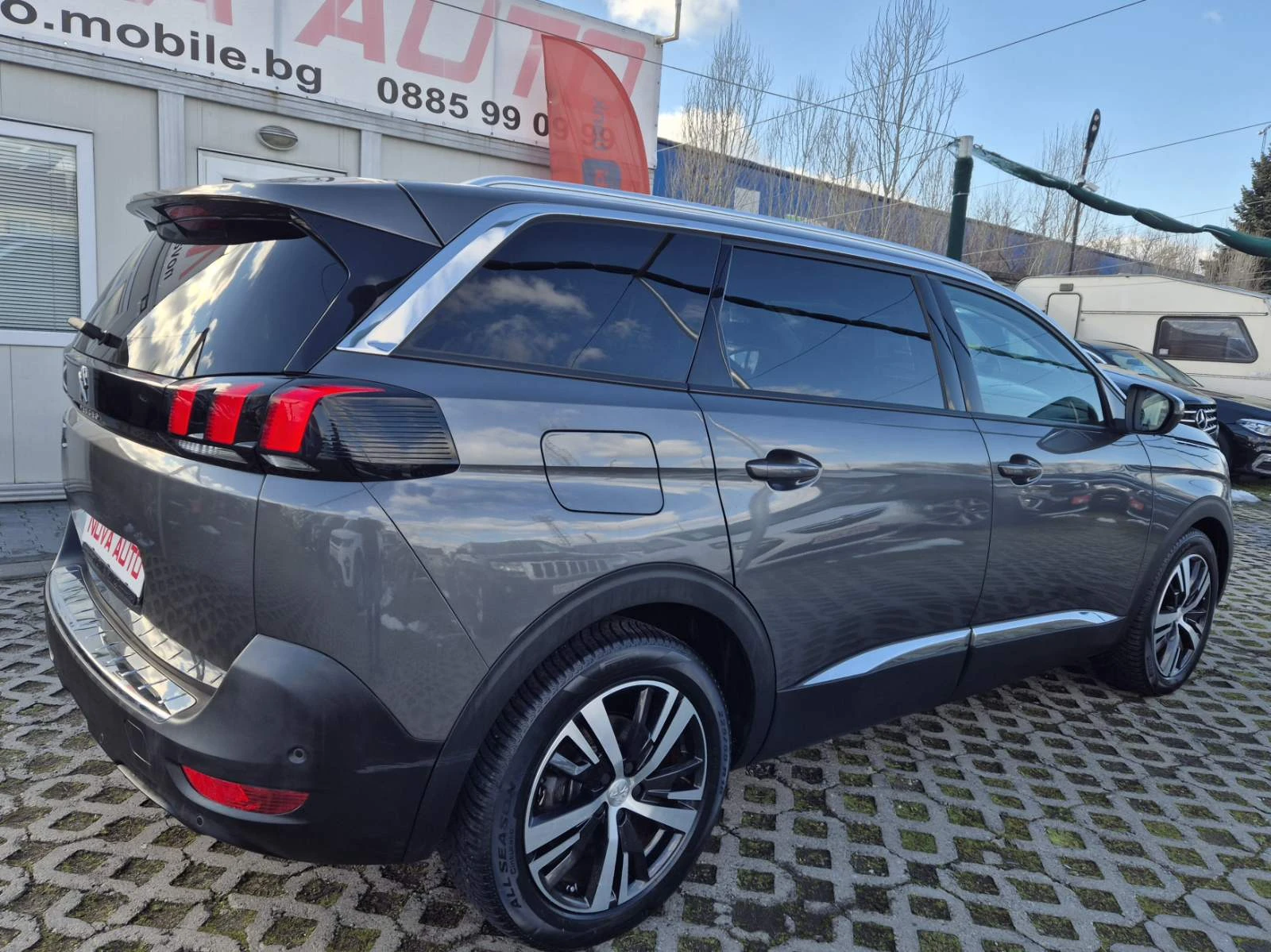 Peugeot 5008 1.6HDI-7 МЕСТА-КОЖА-СУПЕР СЪСТОЯНИЕ - изображение 4