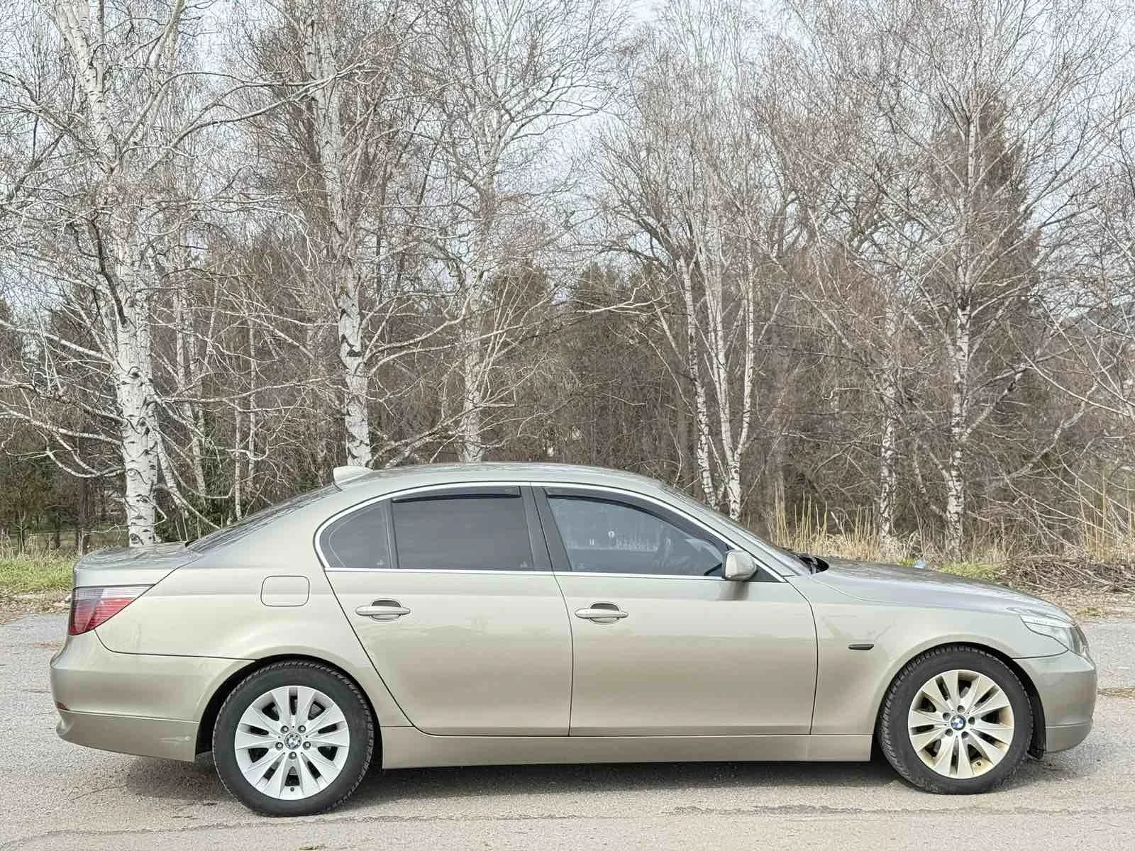 BMW 530 3.0d 218к.с - изображение 8