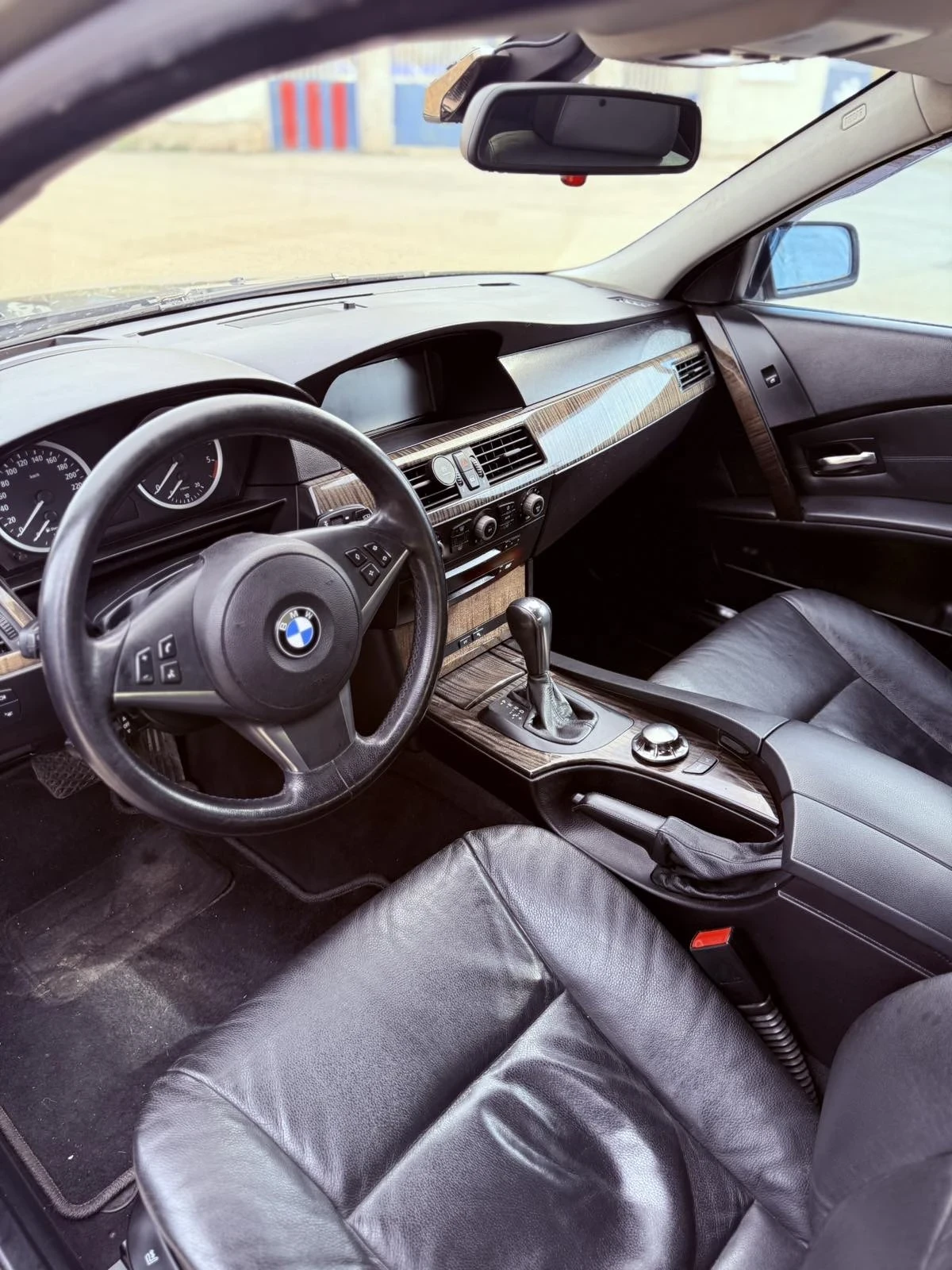 BMW 530 3.0d 218к.с - изображение 10