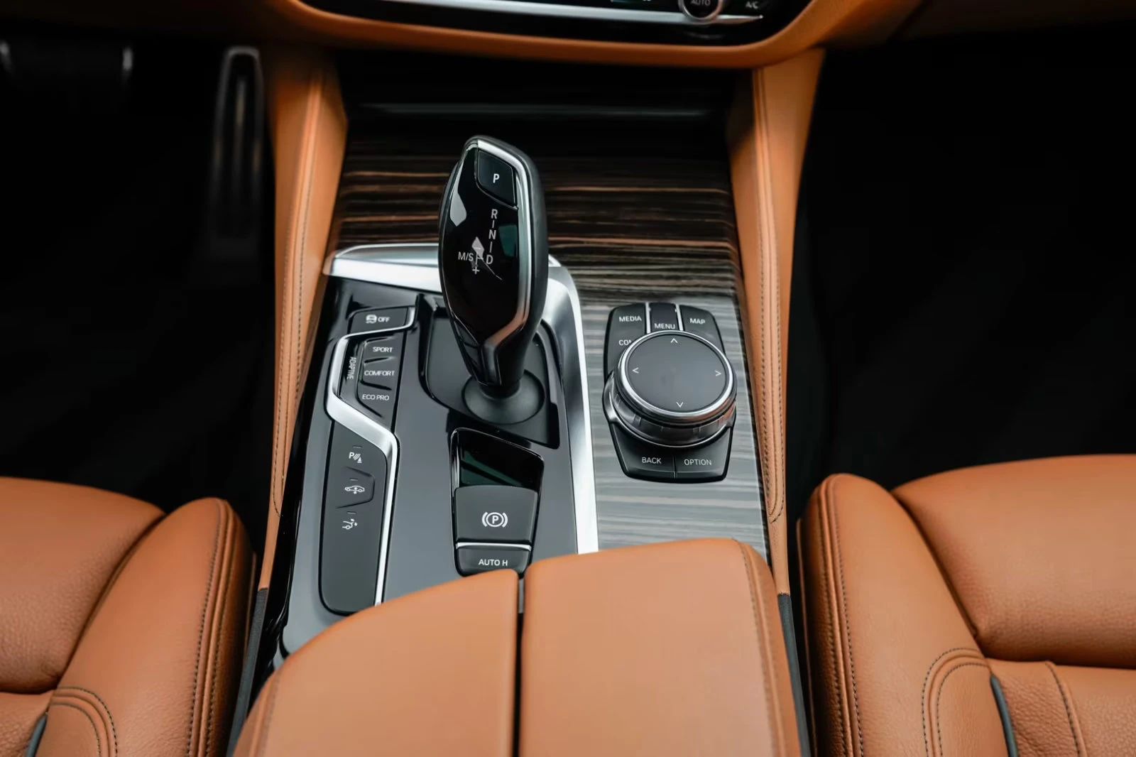 BMW 630 GT/286HP/xDRIVE/MSPORT/SOFT/HUD/PANO/995v | Mobile.bg � ����������� 14
