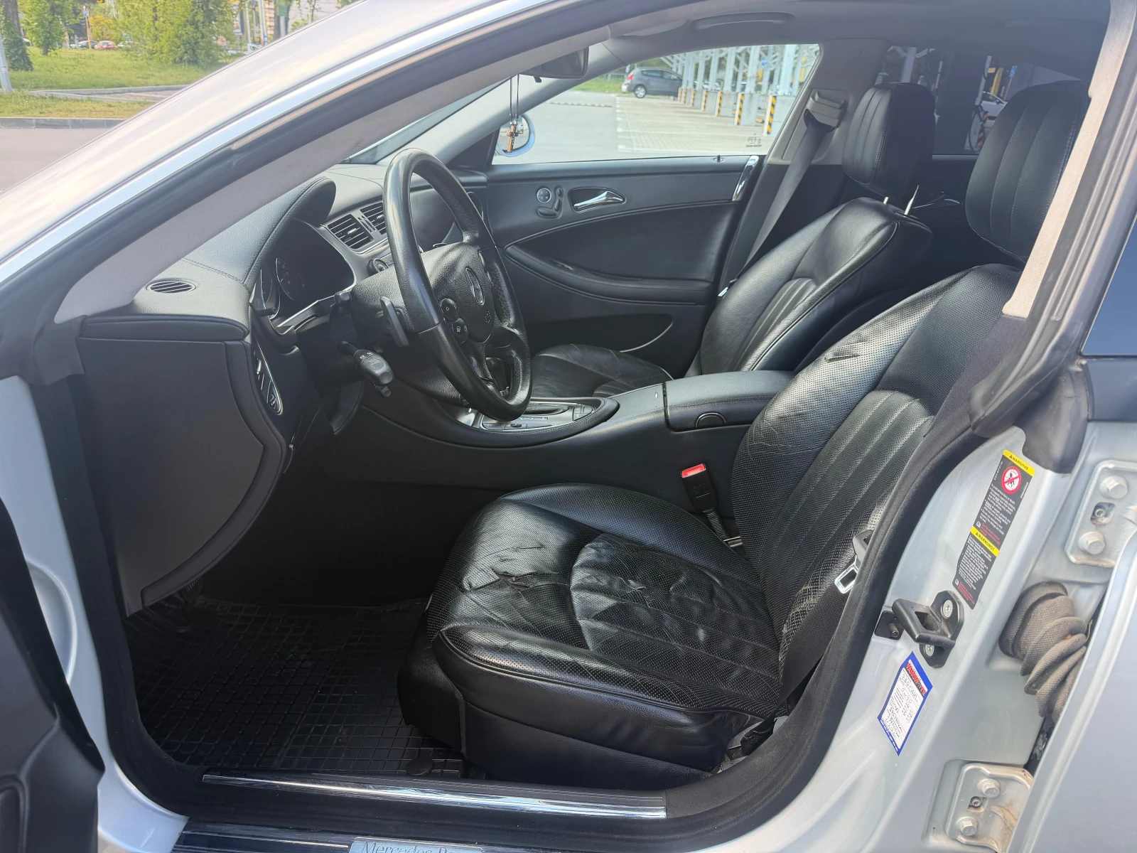 Mercedes-Benz CLS 350 350 CGI, снимка 11 - Автомобили и джипове - 54382679