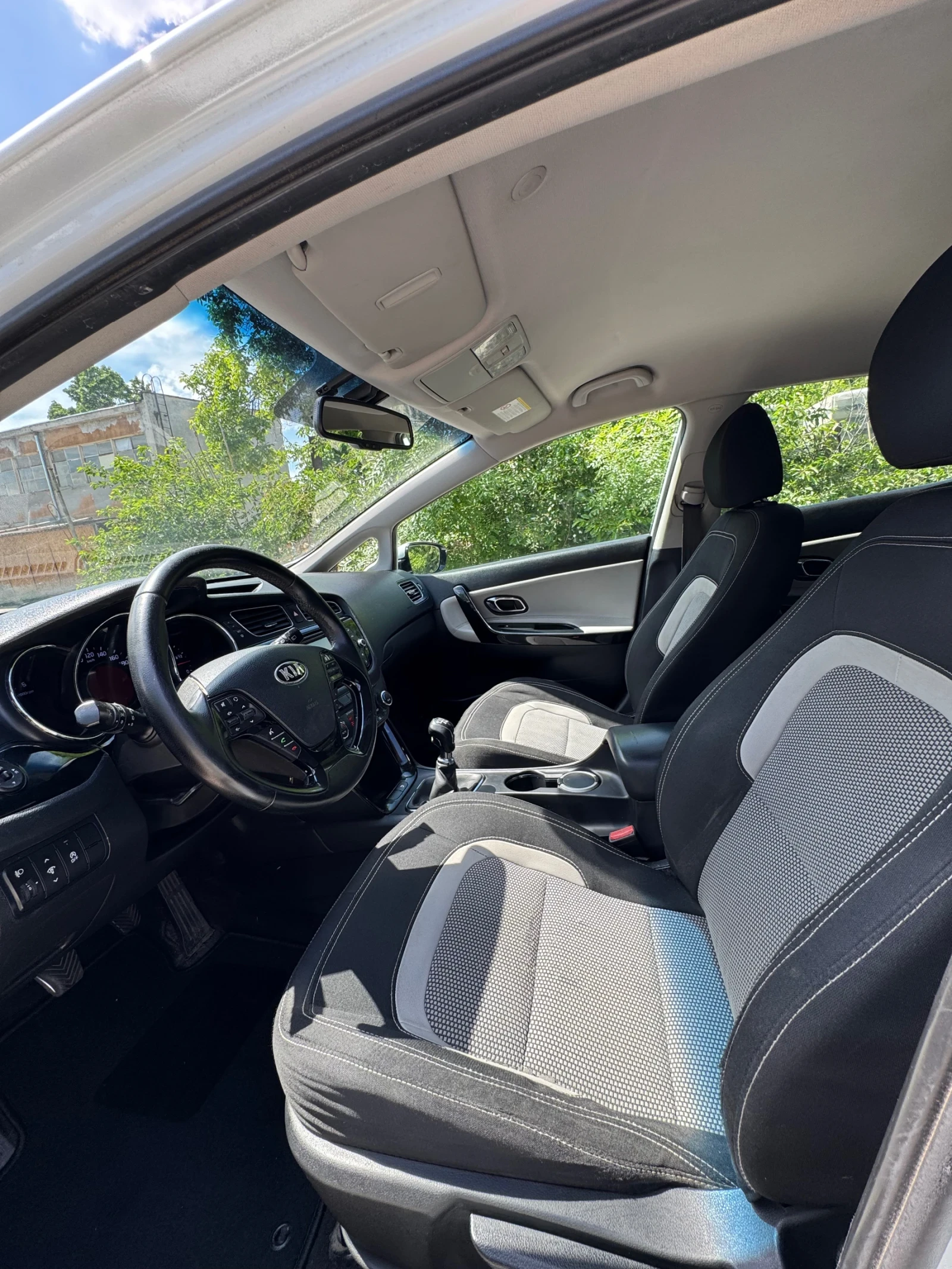 Kia Ceed 1.6 CRDI | Mobile.bg � ����������� 9