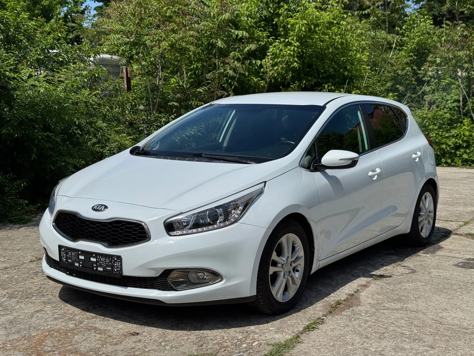 Kia Ceed 1.6 CRDI | Mobile.bg � ����������� 3