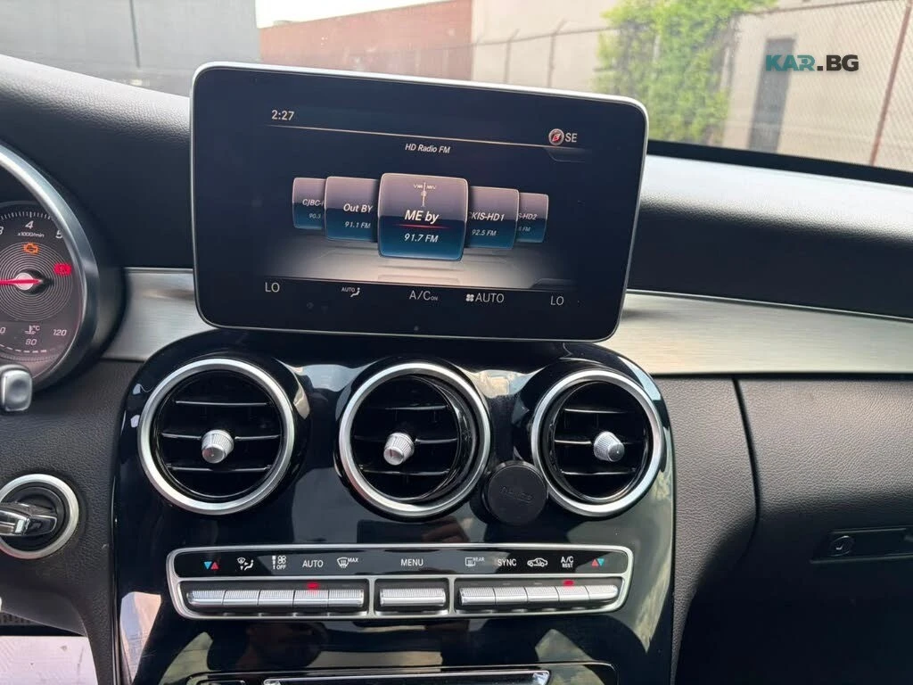 Mercedes-Benz C 300 * 4MATIC* АвтоКредит * (ЦЕНА ДО БГ), снимка 12 - Автомобили и джипове - 55178254