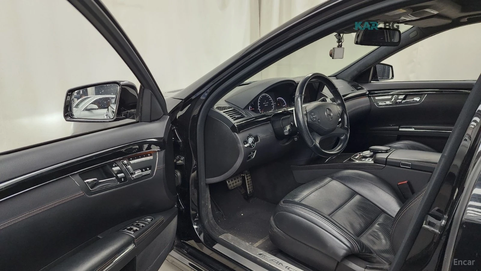 Mercedes-Benz S 63 LONG* AMG* КОЖА* ПОДГРЕВ* ОБДУХВ* ПАНО* МОНИТОРИ* , снимка 8 - Автомобили и джипове - 55235343