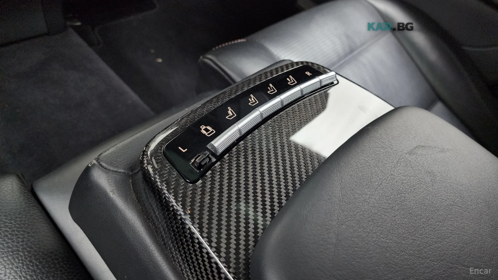 Mercedes-Benz S 63 LONG* AMG* КОЖА* ПОДГРЕВ* ОБДУХВ* ПАНО* МОНИТОРИ* , снимка 17 - Автомобили и джипове - 55235343
